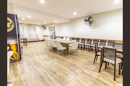 Apartamento à venda com 42m², 1 quarto e sem vagaÁrea comum - Salão de festas