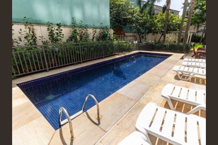 Apartamento à venda com 42m², 1 quarto e sem vagaÁrea comum - Piscina