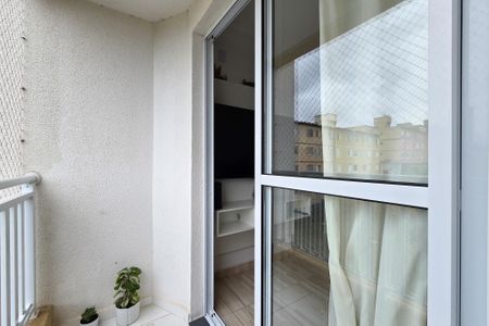 Apartamento à venda com 48m², 2 quartos e 1 vaga Apartamento à venda com 48m², 2 quartos e 1 vagaSacada