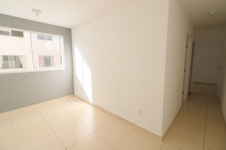 Sala de apartamento para alugar com 2 quartos, 42m² em Jardim do Lago, Osasco