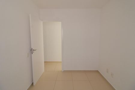 Quarto 2 de apartamento para alugar com 2 quartos, 42m² em Jardim do Lago, Osasco