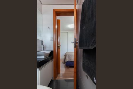 Apartamento à venda com 145m², 3 quartos e 3 vagasBanheiro da Suíte