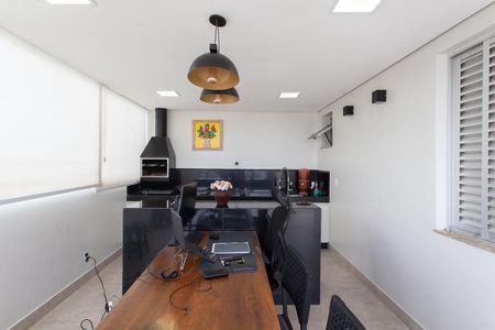 Apartamento à venda com 145m², 3 quartos e 3 vagasCobertura - Espaço Gourmet