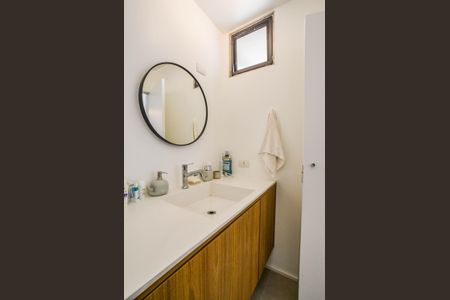 Apartamento à venda com 105m², 3 quartos e 1 vaga Apartamento à venda com 105m², 3 quartos e 1 vagaBanheiro da Suíte 2