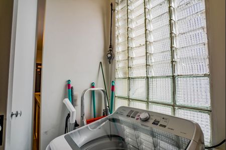 Apartamento à venda com 105m², 3 quartos e 1 vaga Apartamento à venda com 105m², 3 quartos e 1 vagaÁrea de Serviço