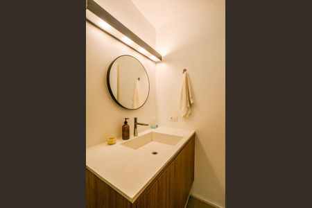 Apartamento à venda com 105m², 3 quartos e 1 vaga Apartamento à venda com 105m², 3 quartos e 1 vagaBanheiro da Suíte 1