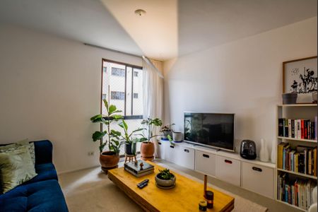 Apartamento à venda com 105m², 3 quartos e 1 vaga Apartamento à venda com 105m², 3 quartos e 1 vagaSala