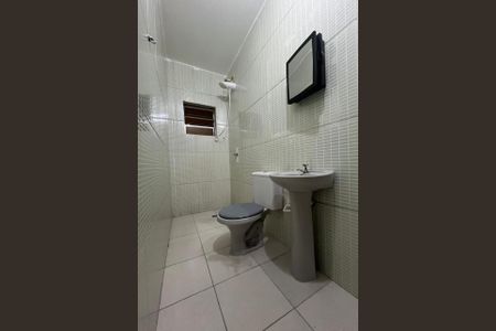 Casa à venda com 700m², 16 quartos e 1 vagaCasa 3 - banheiro