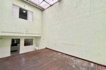 Casa à venda com 150m², 3 quartos e 2 vagasÁrea externa