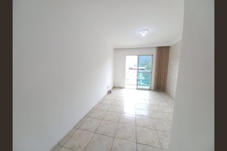 Sala de apartamento para alugar com 3 quartos, 126m² em Vila Valenca, São Vicente