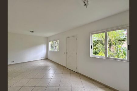 Sala de casa de condomínio à venda com 3 quartos, 160m² em Recreio dos Bandeirantes, Rio de Janeiro