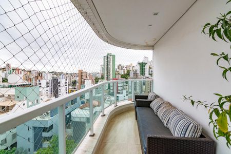 Apartamento à venda com 242m², 4 quartos e 4 vagasVaranda da Sala 1