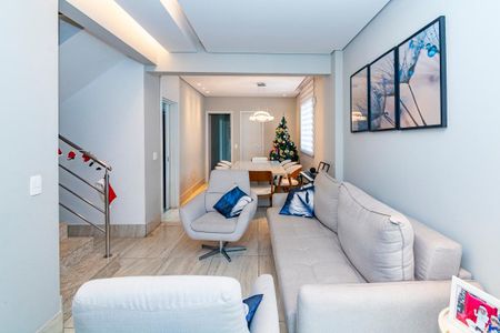 Apartamento à venda com 242m², 4 quartos e 4 vagasSala 1