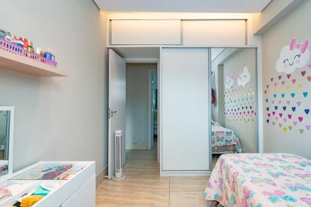 Apartamento à venda com 242m², 4 quartos e 4 vagasQuarto 3