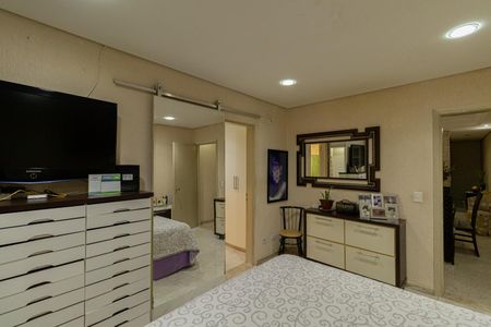 Apartamento à venda com 350m², 6 quartos e 3 vagasCasa 1 - Suíte