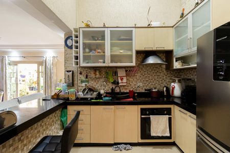 Apartamento à venda com 350m², 6 quartos e 3 vagasCasa 1 - Cozinha