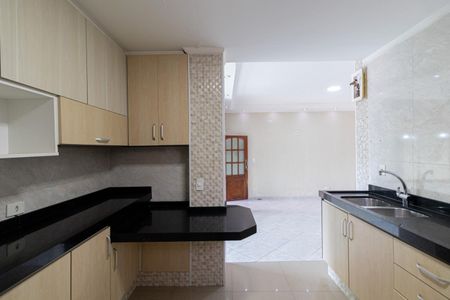 Apartamento à venda com 350m², 6 quartos e 3 vagasCasa 2 - Cozinha