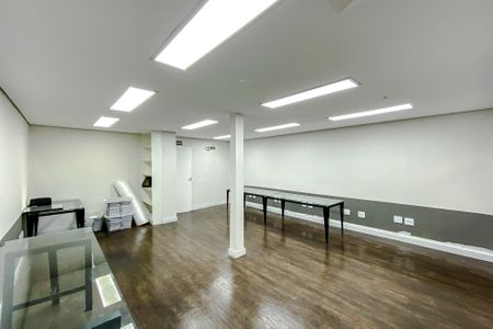 Sala de casa à venda com 4 quartos, 208m² em Vila Mariana, São Paulo