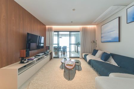 Apartamento à venda com 81m², 2 quartos e 1 vagaSala