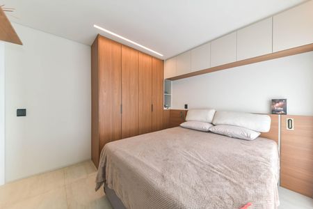 Apartamento à venda com 81m², 2 quartos e 1 vagaSuíte