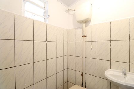 Banheiro  de casa para alugar com 1 quarto, 50m² em Lapa, São Paulo