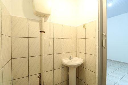 Banheiro  de casa para alugar com 1 quarto, 50m² em Lapa, São Paulo