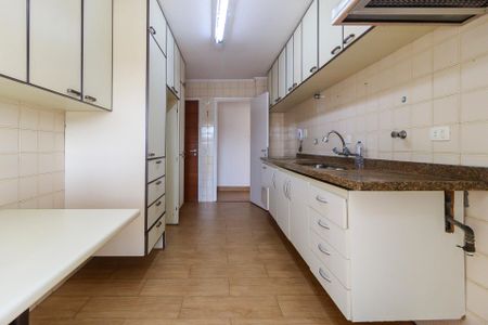 Apartamento para alugar com 87m², 2 quartos e 1 vagaCozinha