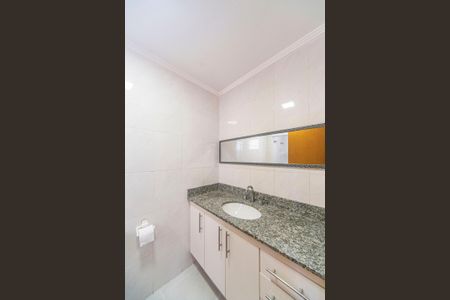 Apartamento à venda com 70m², 2 quartos e 2 vagasBanheiro 