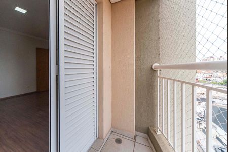 Apartamento à venda com 70m², 2 quartos e 2 vagasVaranda do Quarto 2