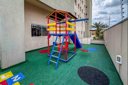 Apartamento à venda com 70m², 2 quartos e 2 vagasÁrea comum - Playground