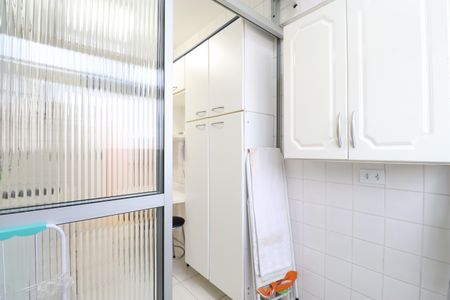 Apartamento para alugar com 53m², 2 quartos e 1 vagaCozinha e Área de Serviço