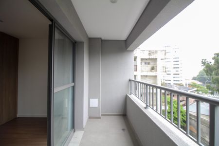 Studio para alugar com 25m², 1 quarto e sem vaga Studio para alugar com 25m², 1 quarto e sem vagaVaranda