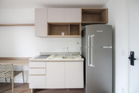 Studio para alugar com 25m², 1 quarto e sem vaga Studio para alugar com 25m², 1 quarto e sem vagaSala/Quarto/Cozinha