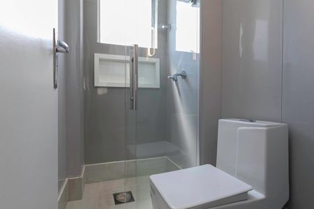 Apartamento à venda com 120m², 3 quartos e 2 vagasBanheiro social 