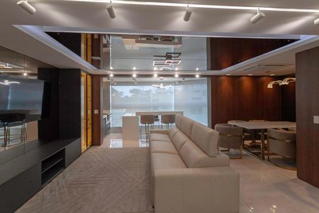 Apartamento à venda com 120m², 3 quartos e 2 vagasSala