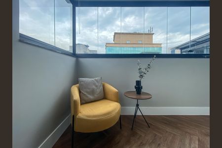 Apartamento à venda com 65m², 1 quarto e 1 vagaEscritório