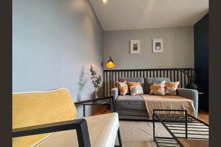 Apartamento à venda com 65m², 1 quarto e 1 vagaSala