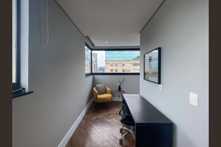 Apartamento à venda com 65m², 1 quarto e 1 vagaEscritório