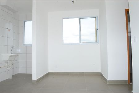 Apartamento para alugar com 41m², 2 quartos e 1 vagaSala/Cozinha