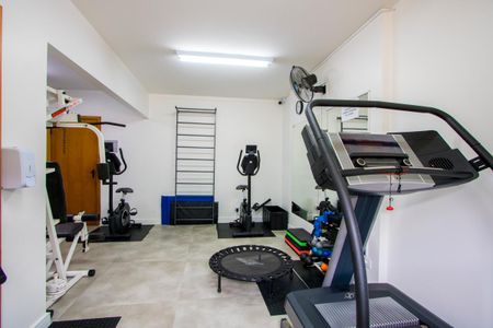 Apartamento à venda com 98m², 3 quartos e 2 vagas Apartamento à venda com 98m², 3 quartos e 2 vagasÁrea comum - Academia