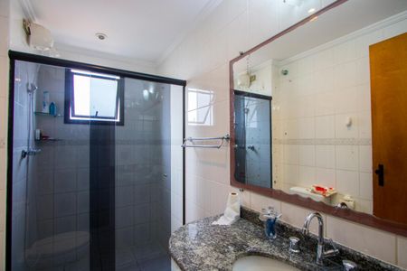 Apartamento à venda com 98m², 3 quartos e 2 vagas Apartamento à venda com 98m², 3 quartos e 2 vagasBanheiro social