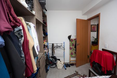 quarto 1 de apartamento para alugar com 2 quartos, 42m² em Jardim Boa Vista (zona Oeste), São Paulo