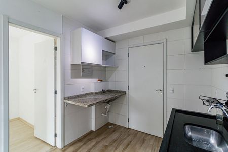 Apartamento para alugar com 28m², 1 quarto e sem vaga Apartamento para alugar com 28m², 1 quarto e sem vagaStudio