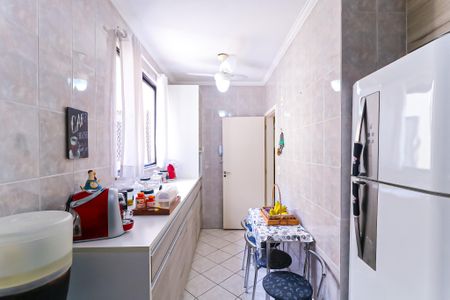 Apartamento à venda com 150m², 3 quartos e 2 vagasCozinha