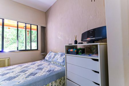 Apartamento à venda com 150m², 3 quartos e 2 vagasQuarto  - Suíte