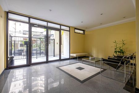 Apartamento à venda com 48m², 1 quarto e 1 vagaHall de entrada