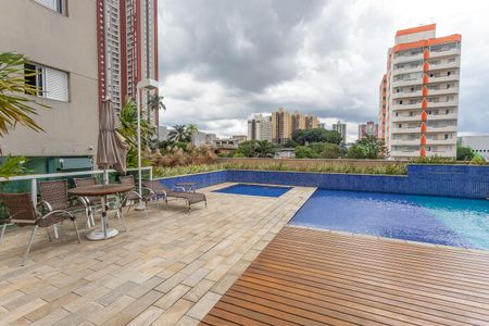 Apartamento para alugar com 60m², 2 quartos e 1 vaga Apartamento para alugar com 60m², 2 quartos e 1 vagaÁrea comum - Piscina