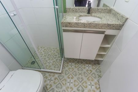Apartamento para alugar com 60m², 2 quartos e 1 vaga Apartamento para alugar com 60m², 2 quartos e 1 vagaBanheiro social