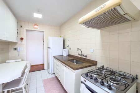 Apartamento à venda com 70m², 2 quartos e 1 vagaCozinha