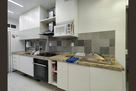 Apartamento para alugar com 57m², 2 quartos e sem vaga Apartamento para alugar com 57m², 2 quartos e sem vagaCozinha